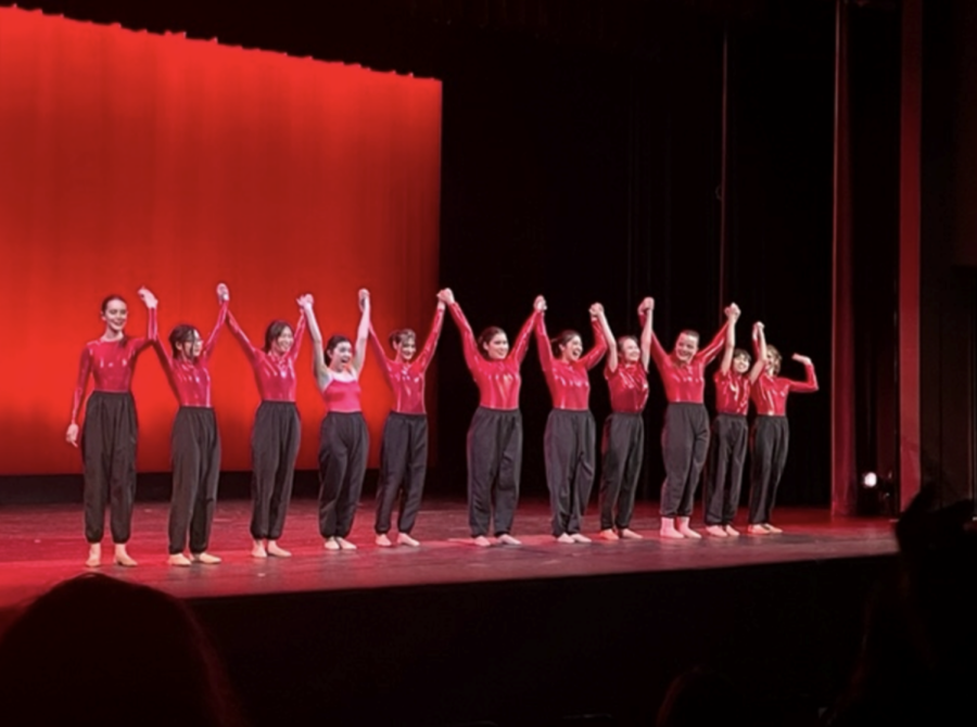 Students in Intermediate Dance taking a bow
