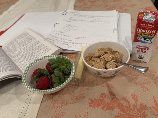Pancakes. Coffee. Croissants. Matcha. To many Westridge Upper School students, eating breakfast plays a large role in their morning routine, as well as having health benefits. Here’s a look into what some students’ breakfast plates look like!

