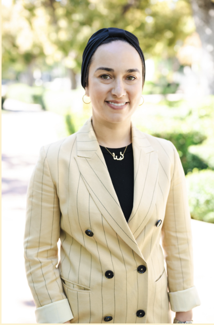 Lena Alfi was presented with the Mary Lowther Ranney Distinguished Alumnae award in 2025