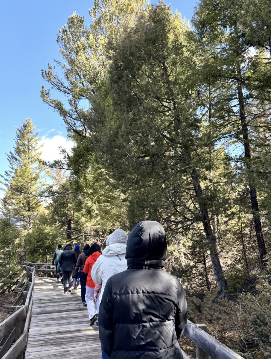 Students spent a peaceful week in the  nature of Yellowstone.